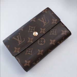 Louis Vuitton Alexandra Wallet in Monogram